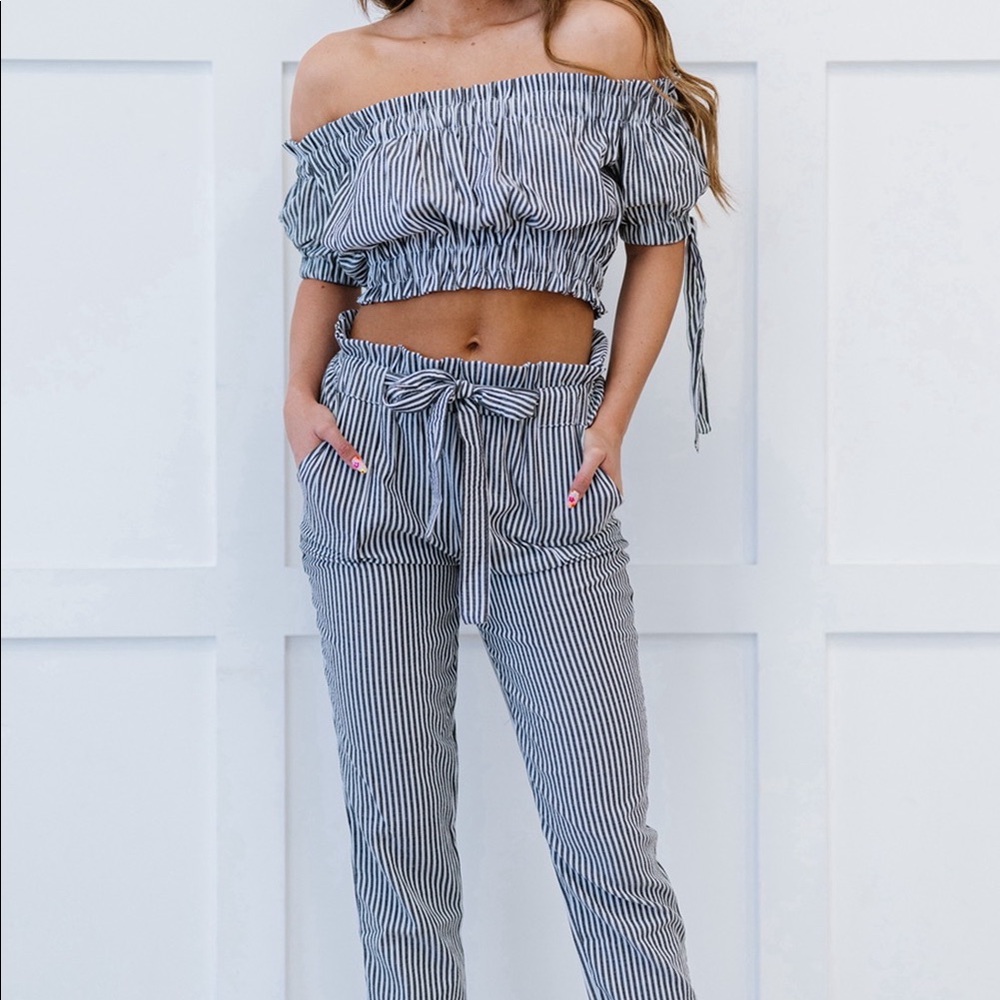 Striped crop top and pants set
